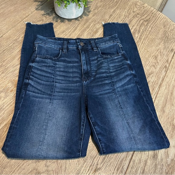 American Eagle Outfitters Denim - American Eagle Curvy Highest Rise Seamed Raw Zipper Hem Jegging Jeans 6 Long